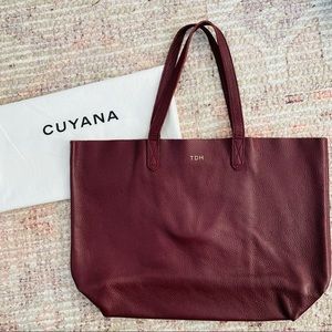 Cuyana Classic Leather Tote